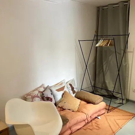 Pool Studio, Terrace, Garden Apartment *